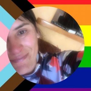 Meet your Posher, Ellie